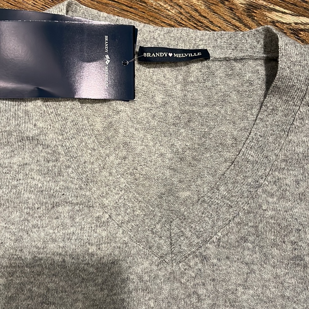 Brandy Melville v neck sweater - Picture 2 of 4